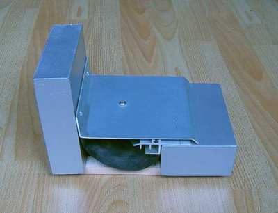 金屬蓋板型外墻轉角變形縫裝置詳解